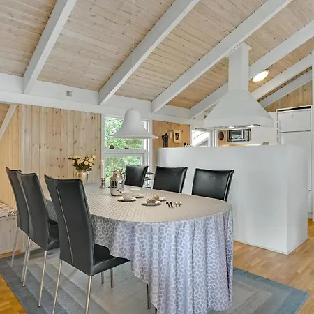 3 Bedroom Stunning In Glesborg Σπίτι διακοπών Fjellerup Strand