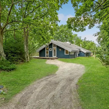 3 Bedroom Stunning In Glesborg *